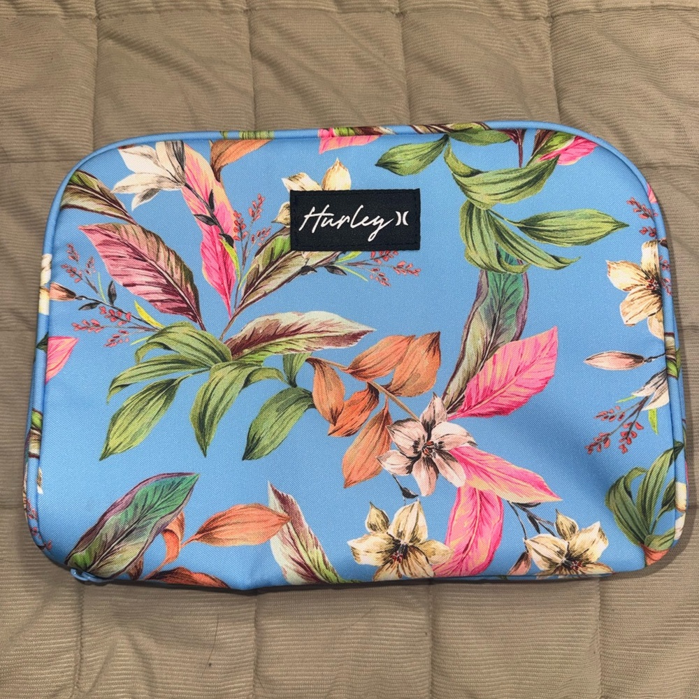 Floral Hurley Blue travel bag